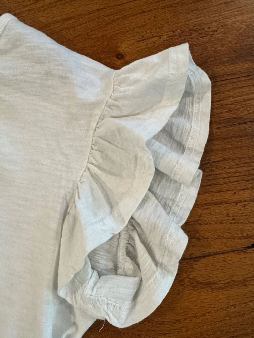 Jane and Delancey White Ruffle Sleeve Tee - Picture 3 of 4